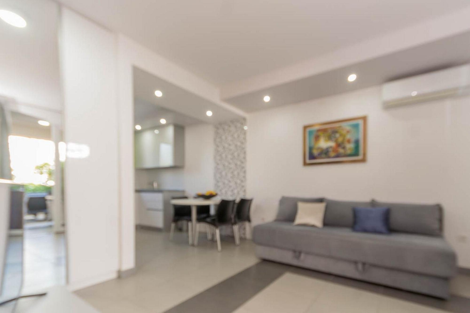 Apartments In Njivice/Insel Krk 13314 外观 照片