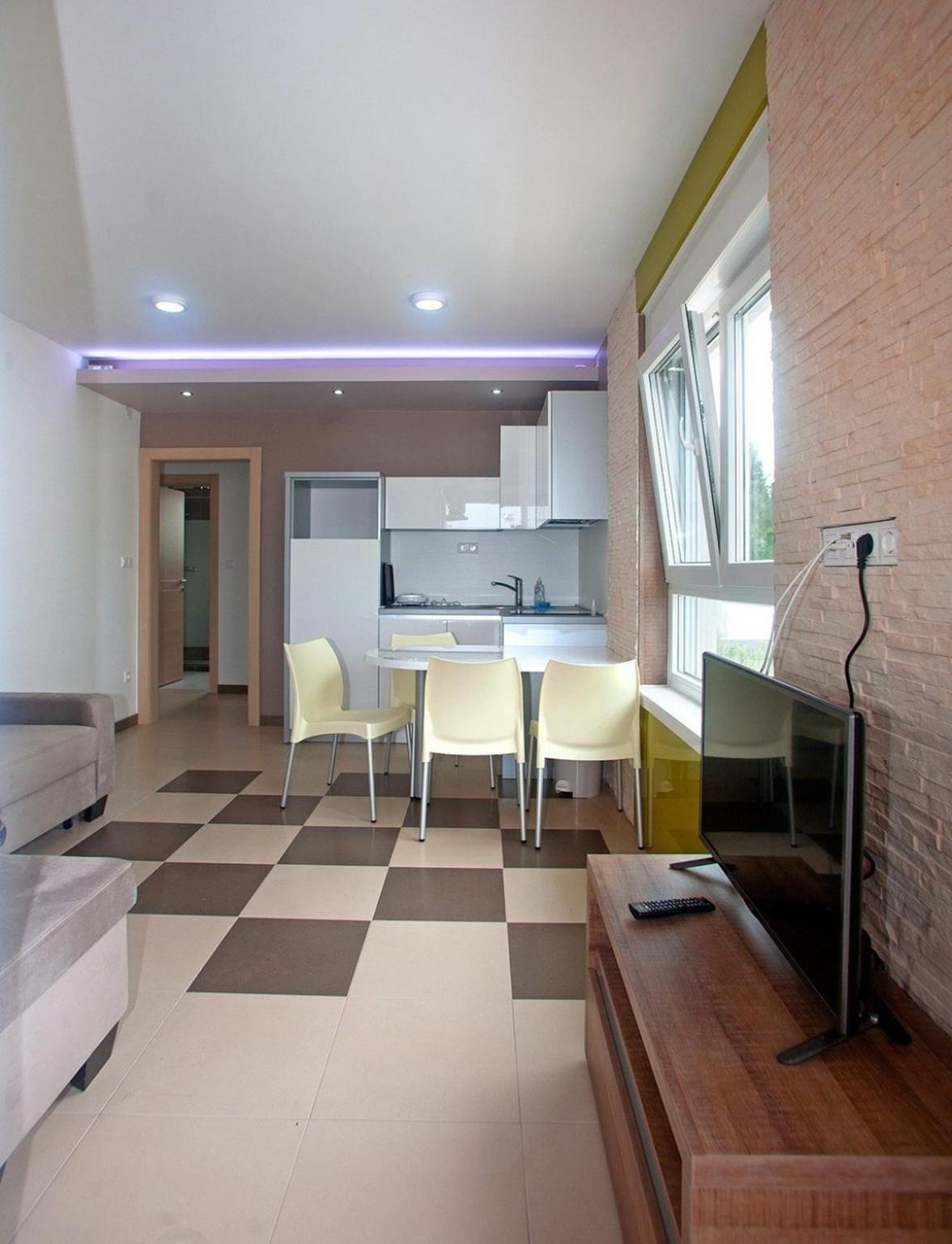 Apartments In Njivice/Insel Krk 13314 外观 照片